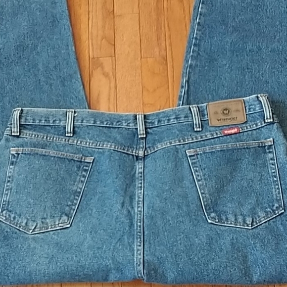 Wrangler Premium Authentic Big Size Jeans 44Wx30L - Picture 1 of 8